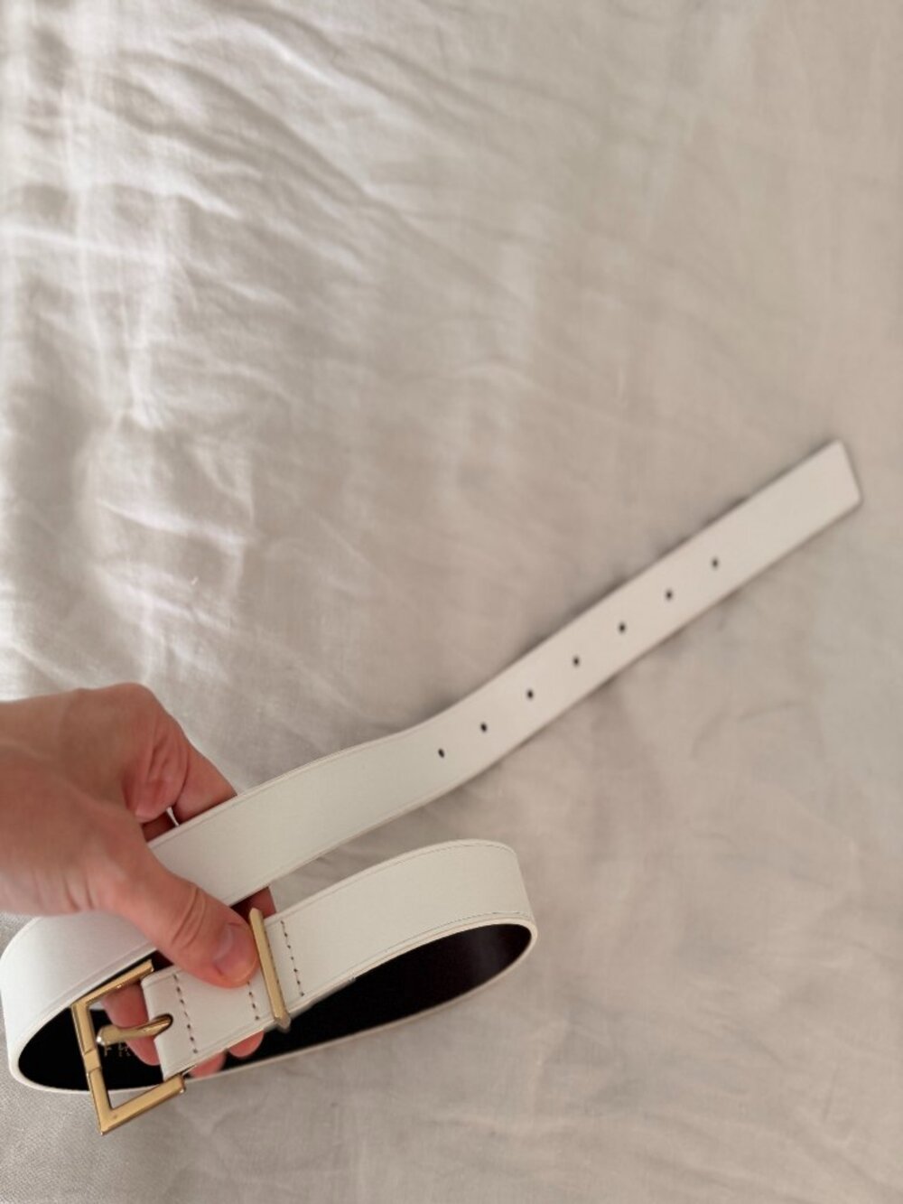 FRAME Square Buckle Belt in S / BLANC